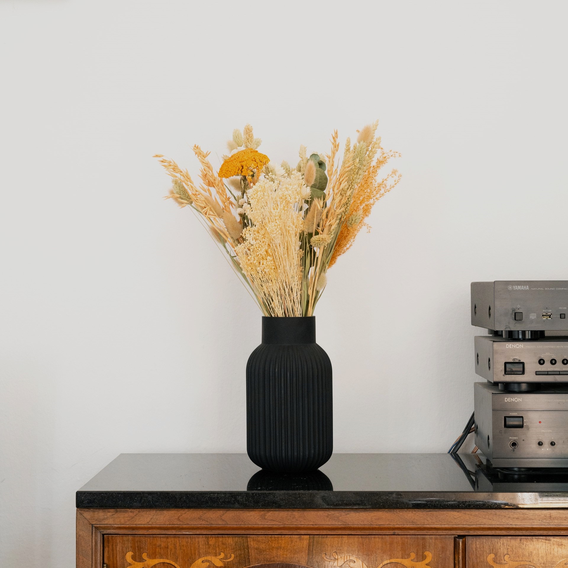 Trockenblumen Feldstrauß Aprikose